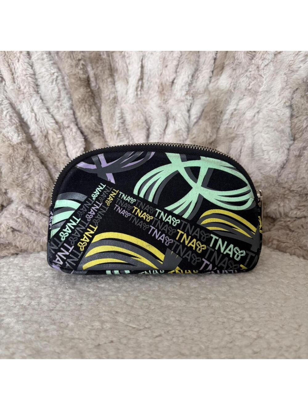 VINTAGE TNA POUCH